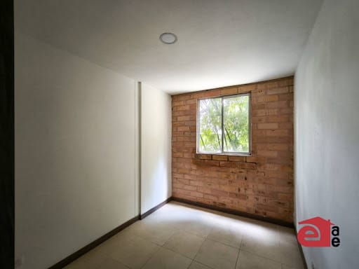 Apartamento de 3 alcobas en venta en Centro, La Estrella, 70 m² · foto 10 de 18