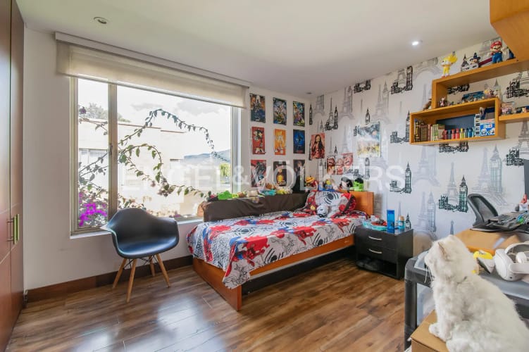 Casa de 5 alcobas en venta en Pueblo Viejo, Cota, 176 m² · foto 13 de 20