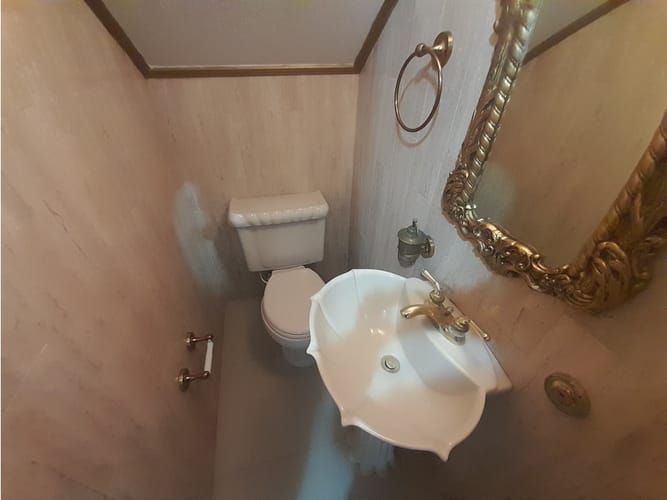 Casa de 4 alcobas en arriendo en El Castillo, Medellín, 325 m² · foto 13 de 16