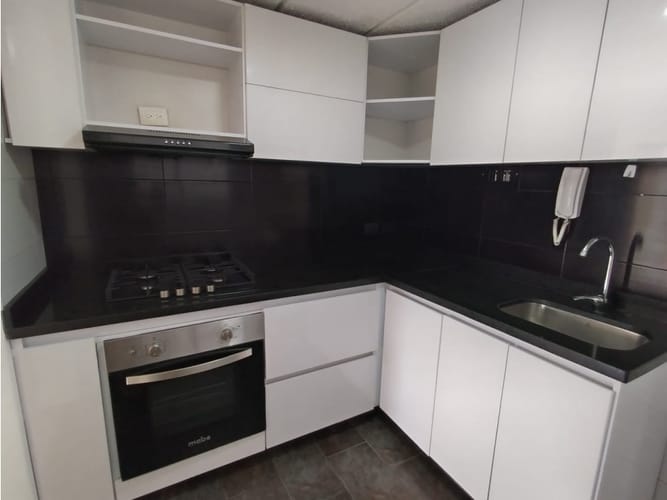 Apartamento de 3 alcobas en venta en Nueva Castilla, Bogotá, 63 m² · foto 4 de 16