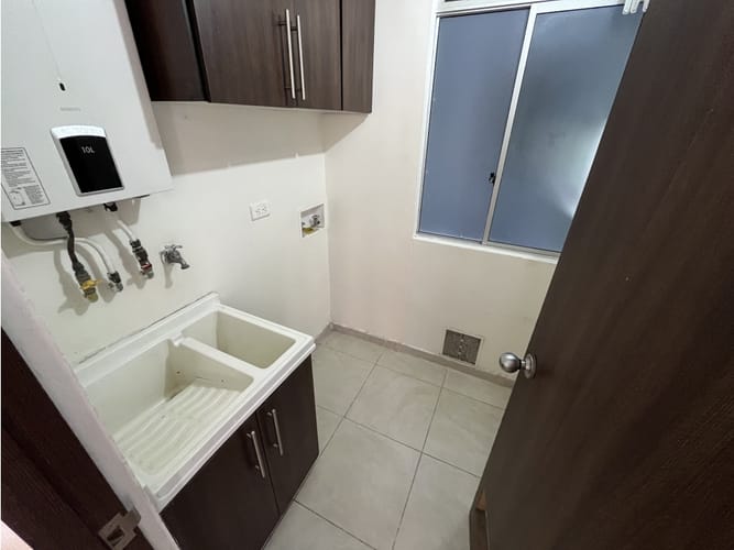 Apartamento de 3 alcobas en venta en Nueva Castilla, Bogotá, 63 m² · foto 12 de 16