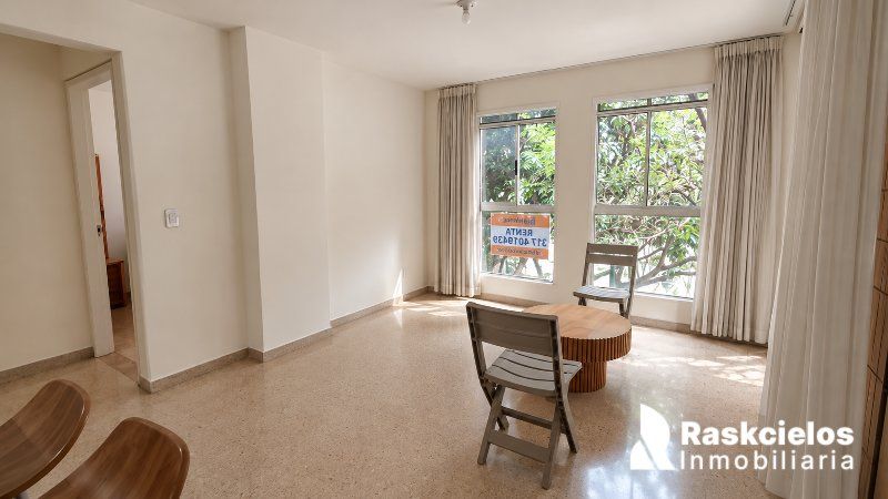 Apartaestudio en arriendo en Laureles Nogal, Medellín, 51 m² · foto 2 de 16