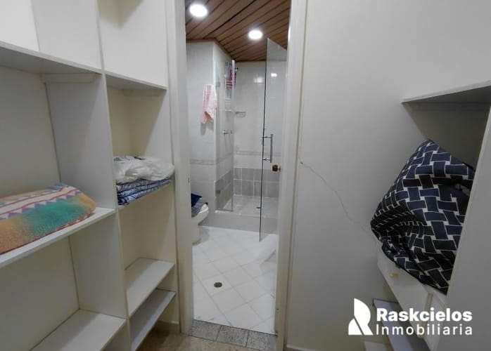Apartaestudio en arriendo en Laureles Nogal, Medellín, 51 m² · foto 7 de 16