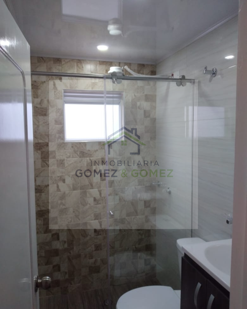 Casa de 7 alcobas en venta en Villa Olimpica, Chía, 180 m² · foto 4 de 10
