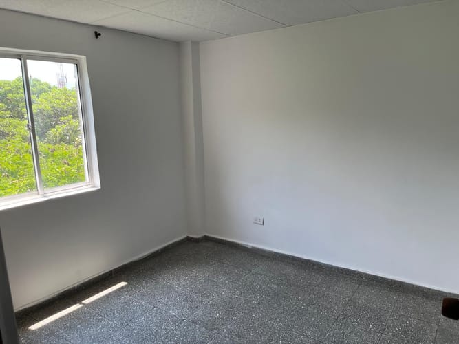 Apartamento de 3 alcobas en venta en Departamental, Cali, 70 m² · foto 13 de 13
