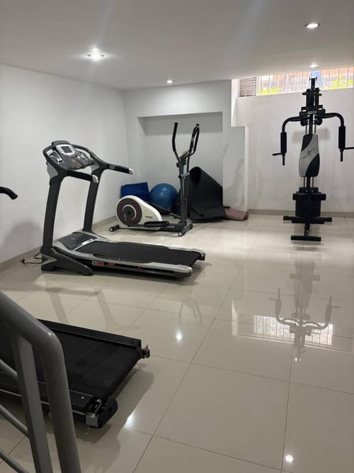 Apartamento de 2 alcobas en venta en Santa Barbara, Bogotá, 136 m² · foto 18 de 18