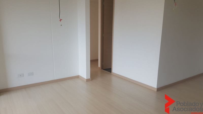 Apartamento de 2 alcobas en arriendo en Loma Del Esmeraldal, Envigado, 84 m² · foto 8 de 24