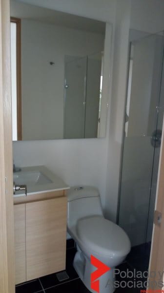 Apartamento de 2 alcobas en arriendo en Loma Del Esmeraldal, Envigado, 84 m² · foto 22 de 24