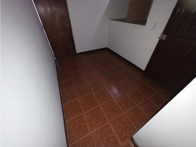 Apartamento de 3 alcobas en arriendo en Manrique Oriental, Medellín, 64 m² · foto 4 de 17