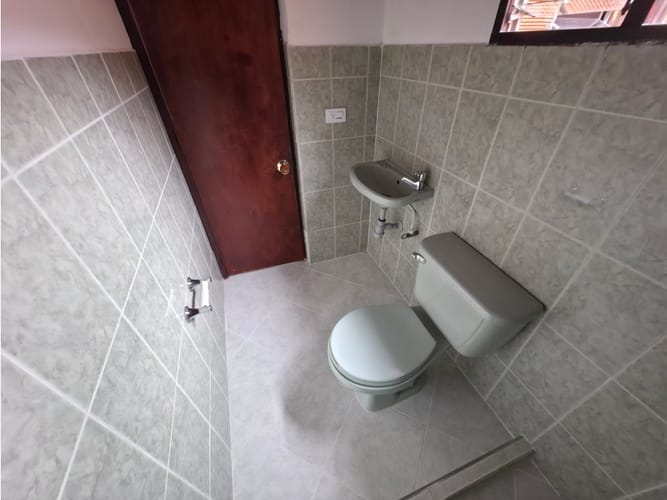 Apartamento de 3 alcobas en arriendo en Manrique Oriental, Medellín, 64 m² · foto 15 de 17