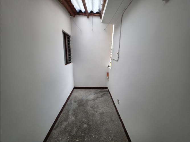 Apartamento de 3 alcobas en arriendo en Manrique Oriental, Medellín, 64 m² · foto 16 de 17