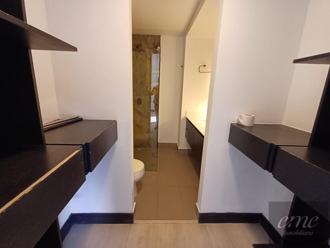 Apartamento de 3 alcobas en venta en Asomadera No.2, Medellín, 87 m² · foto 18 de 19