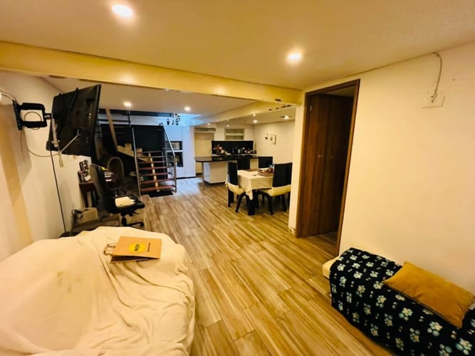 Casa de 8 alcobas en venta en Primavera Occidental - Puente Aranda, Bogotá, 469 m² · foto 3 de 21
