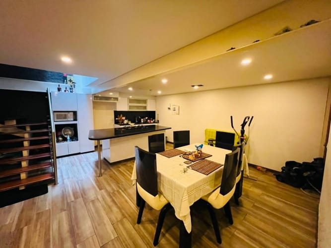Casa de 8 alcobas en venta en Primavera Occidental - Puente Aranda, Bogotá, 469 m² · foto 5 de 21