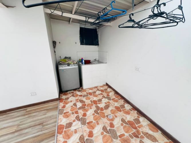 Casa de 8 alcobas en venta en Primavera Occidental - Puente Aranda, Bogotá, 469 m² · foto 10 de 21