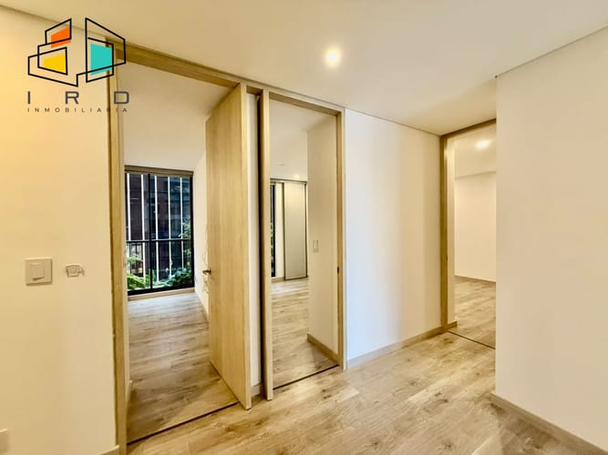 Apartamento de 3 alcobas en venta en Vía Las Palmas, Medellín, 89 m² · foto 9 de 24