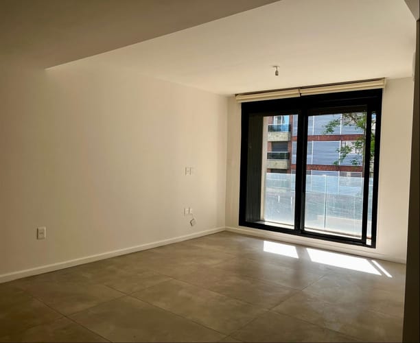 Alquiler apartamento Punta Carretas 1 dormitorio c/gge · Foto 3