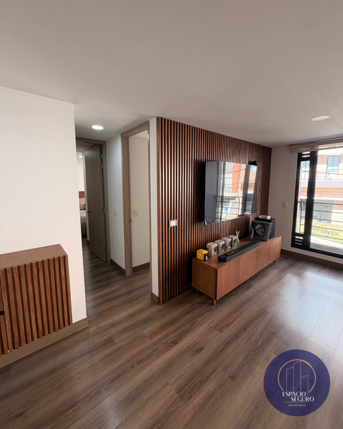 Apartamento de 2 alcobas en venta en Pasadena, Bogotá, 75 m² · foto 2 de 15