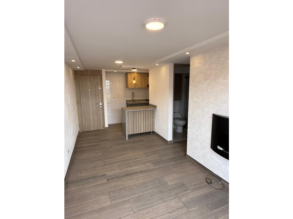 Apartamento de 2 alcobas en venta en Fontibon, Bogotá, 43 m² · foto 3 de 21