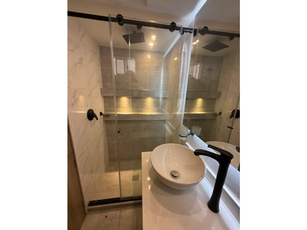 Apartamento de 2 alcobas en venta en Fontibon, Bogotá, 43 m² · foto 4 de 21
