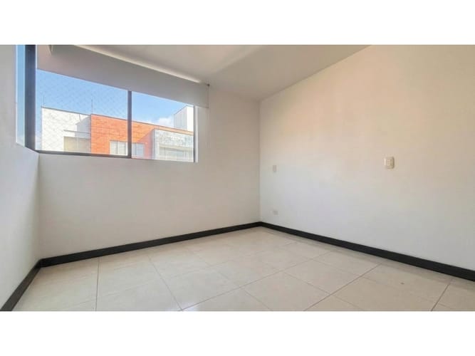 Apartamento de 3 alcobas en arriendo en Suramérica, Itagüí, 78 m² · foto 5 de 15