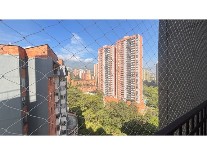 Apartamento de 3 alcobas en arriendo en Suramérica, Itagüí, 78 m² · foto 7 de 15