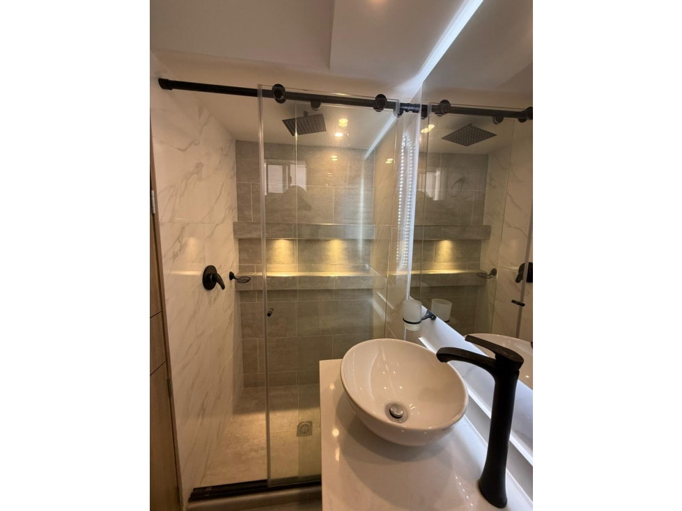 Apartamento de 2 alcobas en venta en Fontibon, Bogotá, 43 m² · foto 10 de 21
