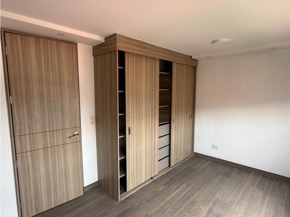 Apartamento de 2 alcobas en venta en Fontibon, Bogotá, 43 m² · foto 14 de 21