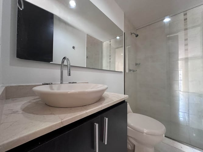 Apartamento de 1 alcoba en arriendo en El Poblado, Medellín, 65 m² · foto 14 de 14