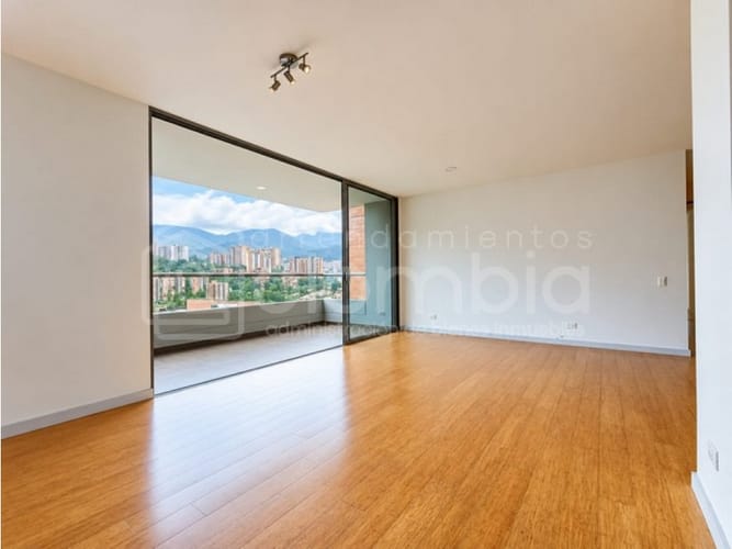Apartamento de 3 alcobas en venta en La Inmaculada, Envigado, 140 m² · foto 9 de 24