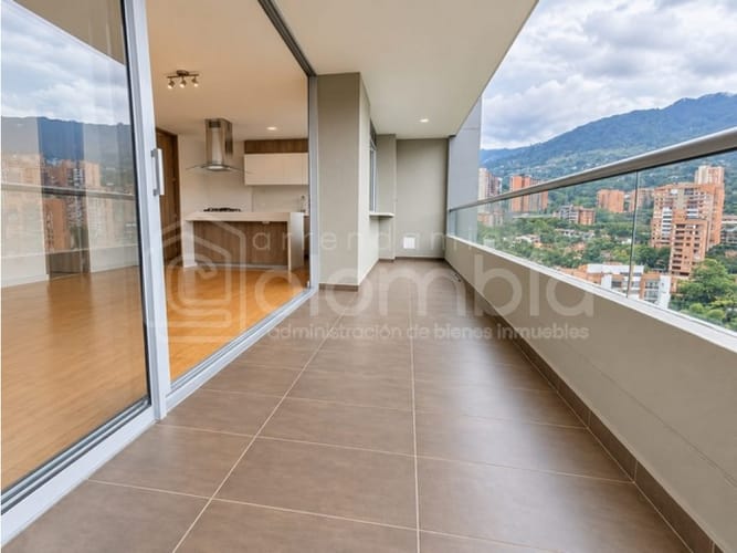 Apartamento de 3 alcobas en venta en La Inmaculada, Envigado, 140 m² · foto 12 de 24