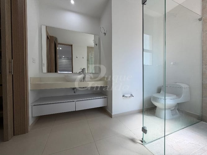 Apartamento de 3 alcobas en venta en Barro Blanco, Rionegro, 134 m² · foto 8 de 18