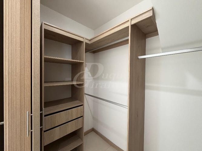 Apartamento de 3 alcobas en venta en Barro Blanco, Rionegro, 134 m² · foto 12 de 18
