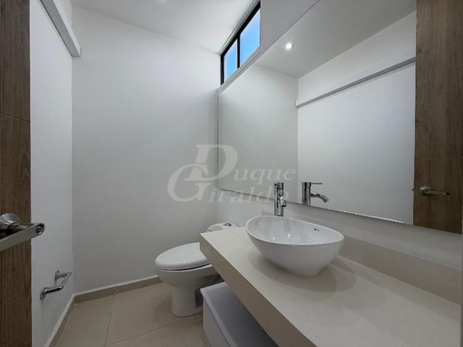 Apartamento de 3 alcobas en venta en Barro Blanco, Rionegro, 134 m² · foto 13 de 18