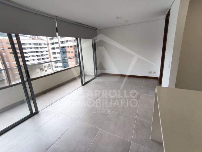 Apartaestudio en arriendo en El Poblado, Medellín, 45 m² · foto 2 de 8
