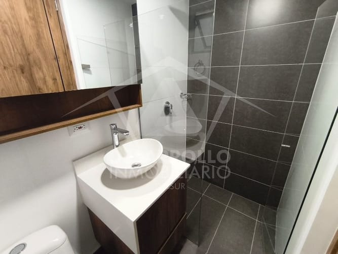 Apartaestudio en arriendo en El Poblado, Medellín, 45 m² · foto 4 de 8
