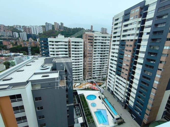 Apartaestudio en arriendo en El Poblado, Medellín, 45 m² · foto 8 de 8