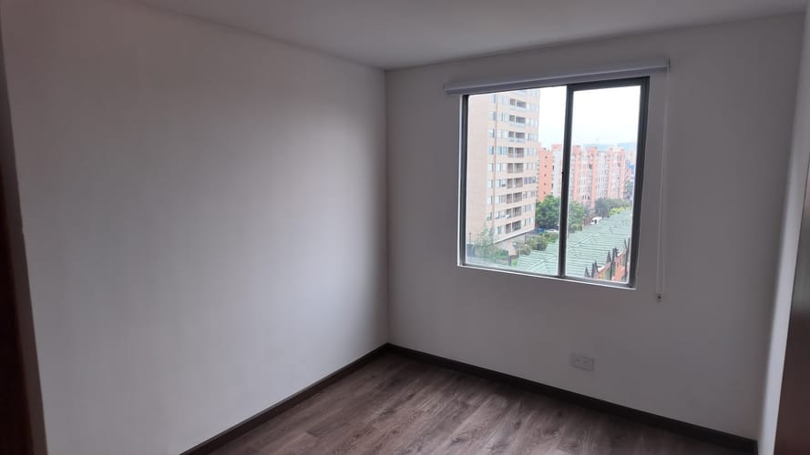 Apartamento de 2 alcobas en arriendo en Ciudad Salitre, Bogotá, 74 m² · foto 5 de 12
