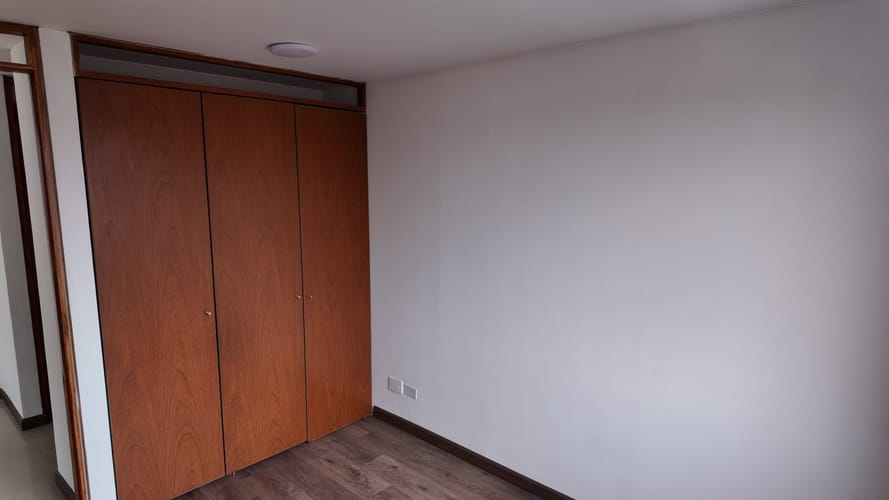 Apartamento de 2 alcobas en arriendo en Ciudad Salitre, Bogotá, 74 m² · foto 10 de 12
