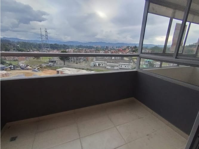 Apartamento de 3 alcobas en arriendo en El Porvenir, Rionegro, 80 m² · foto 1 de 24