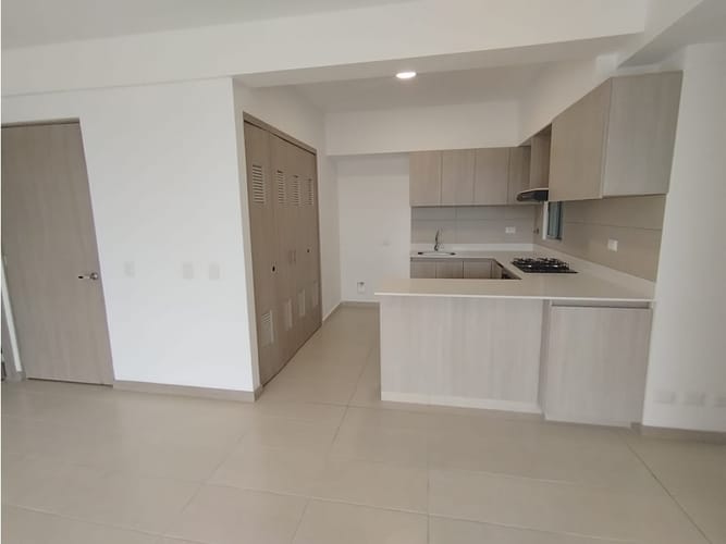 Apartamento de 3 alcobas en arriendo en El Porvenir, Rionegro, 80 m² · foto 3 de 24