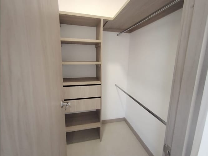 Apartamento de 3 alcobas en arriendo en El Porvenir, Rionegro, 80 m² · foto 4 de 24