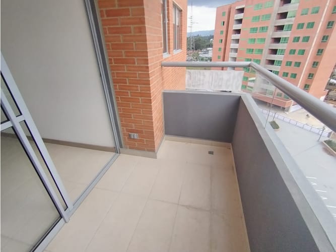 Apartamento de 3 alcobas en arriendo en El Porvenir, Rionegro, 80 m² · foto 10 de 24