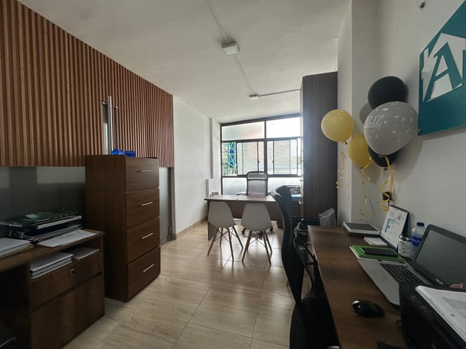 Local en venta en Fundadores, Armenia, 17 m² · foto 3 de 8