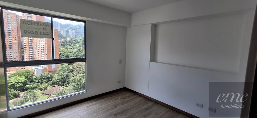 Apartamento de 3 alcobas en venta en Parque Residencial La Sabana, Sabaneta, 77 m² · foto 5 de 24