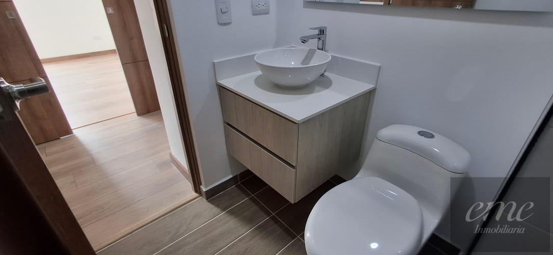 Apartamento de 3 alcobas en venta en Parque Residencial La Sabana, Sabaneta, 77 m² · foto 8 de 24