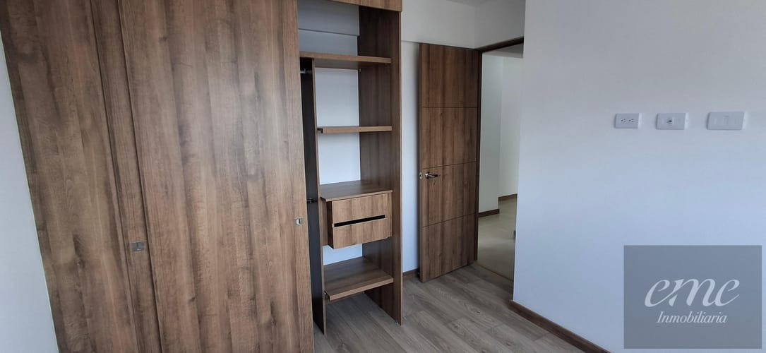 Apartamento de 3 alcobas en venta en Parque Residencial La Sabana, Sabaneta, 77 m² · foto 14 de 24