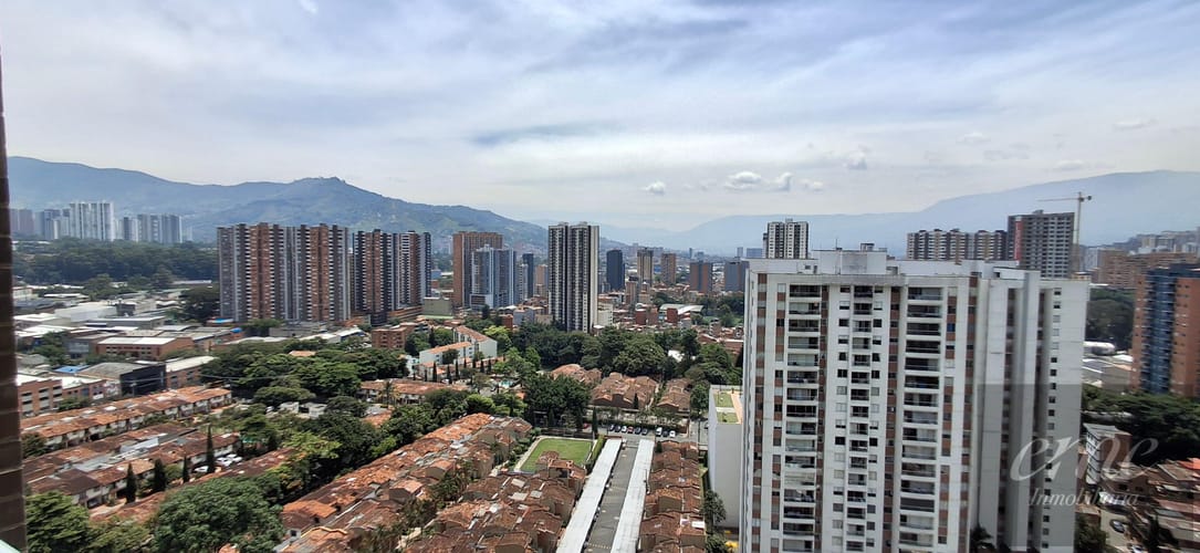Apartamento de 3 alcobas en venta en Parque Residencial La Sabana, Sabaneta, 77 m² · foto 20 de 24