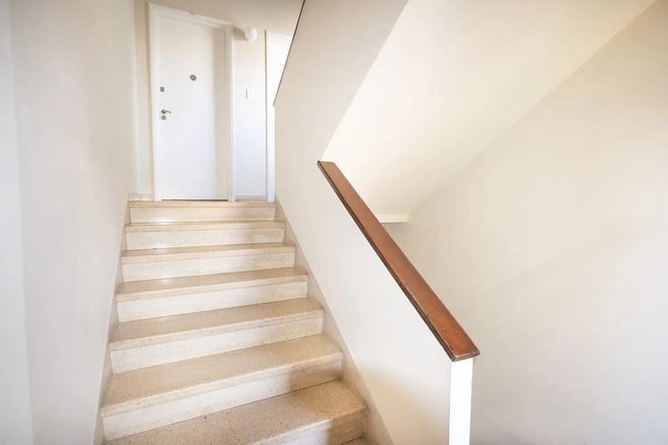 Alquiler Apartamento 2 Dormitorios Balcón Gran Patio Con Parrillero En Parque Batlle · Foto 4