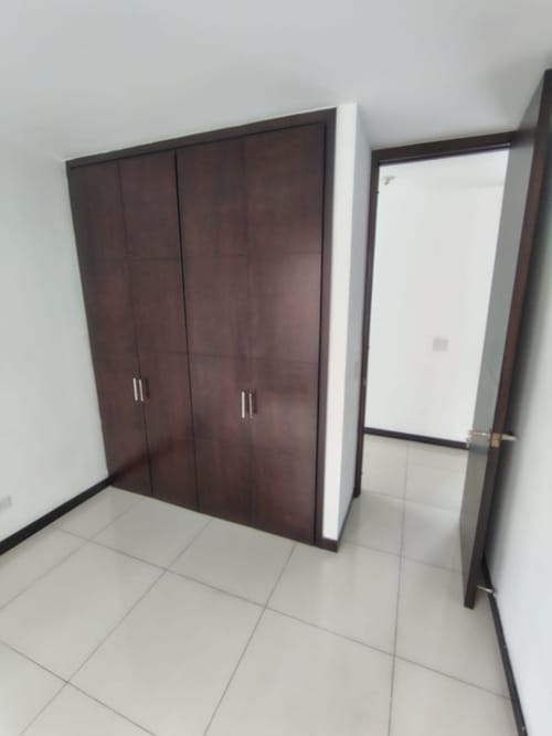 Apartamento de 3 alcobas en arriendo en Anillo Vial, Floridablanca, 120 m² · foto 12 de 19